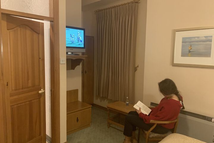 Room 12 of 68