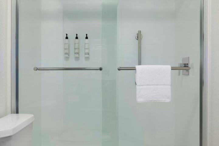 Clean Restrooms