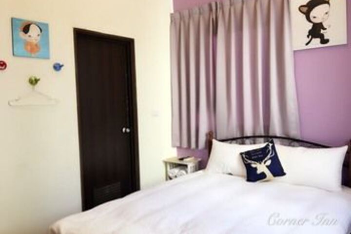 Room 7 of 27