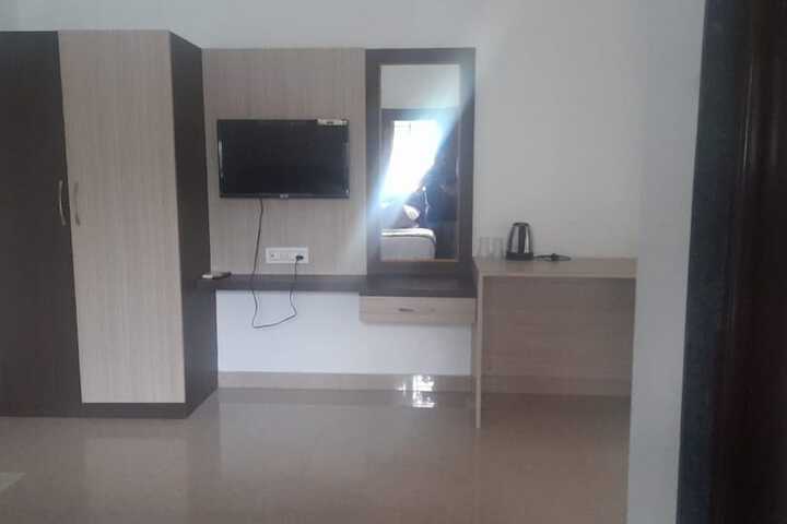 Room 19 of 138