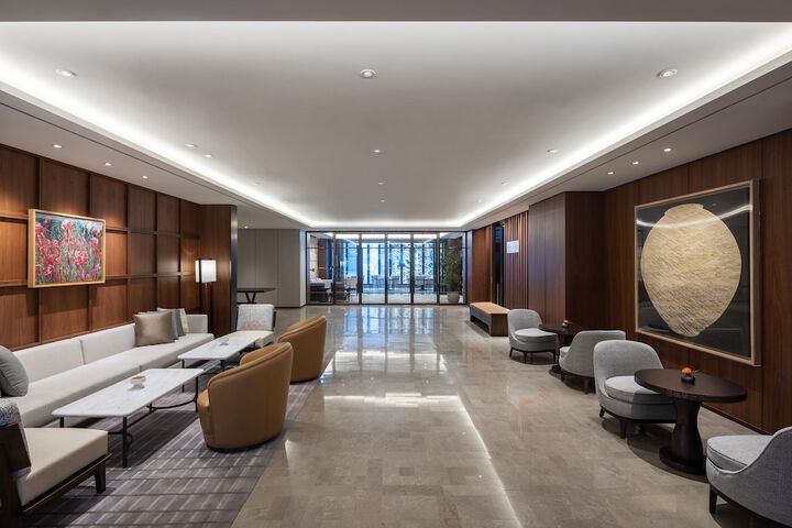Hotel Lobby