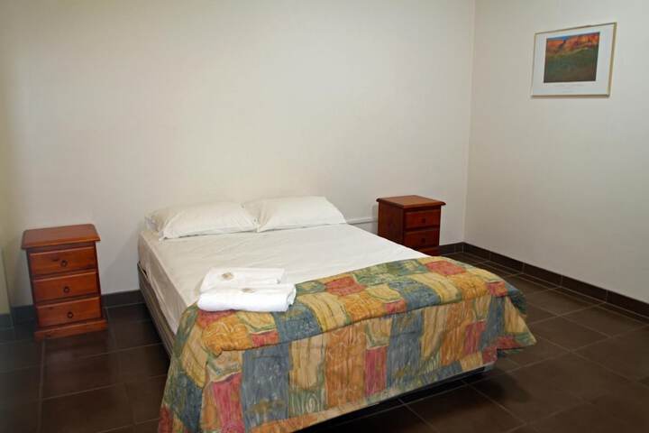 Room 13 of 40