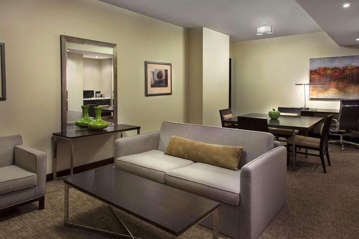 1 King Bed 1 Bedroom Presidential Suite (10 of 39)