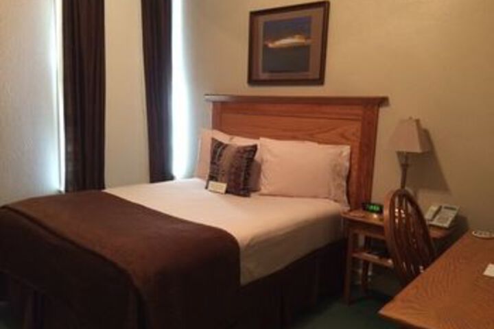 Room 11 of 41