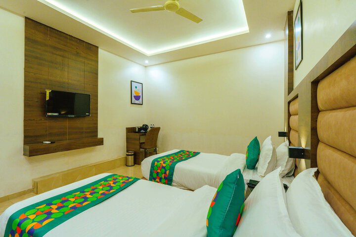 Room 18 of 54