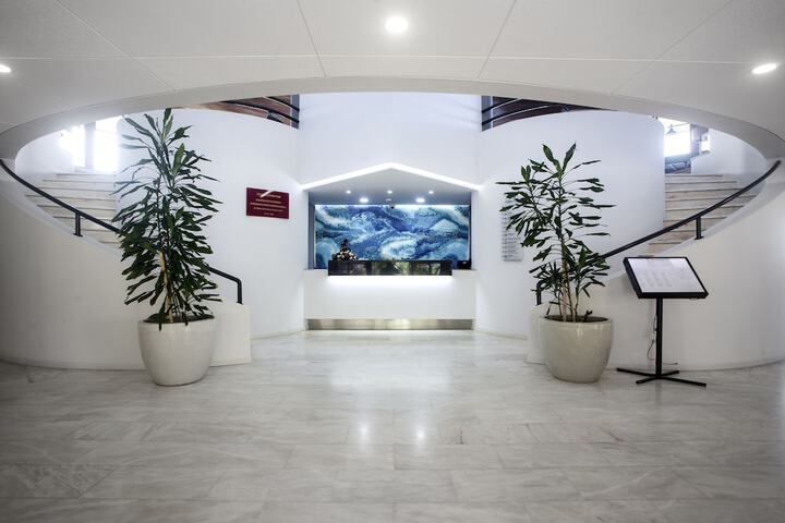 Hotel Lobby