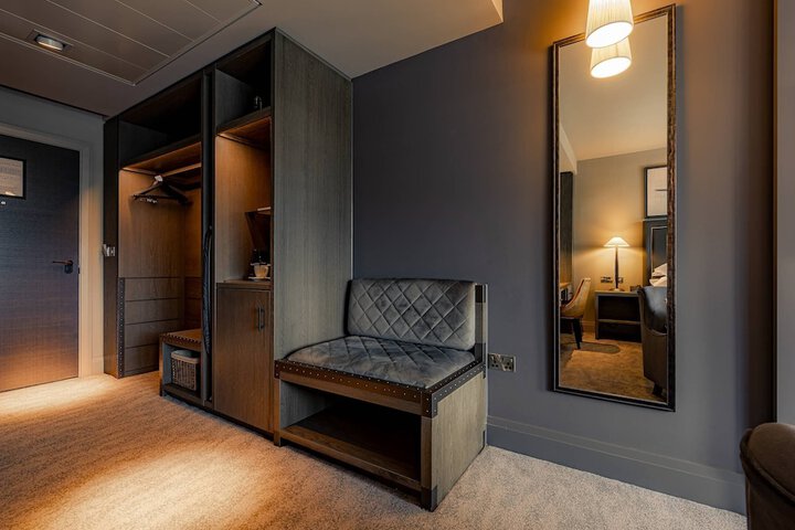 Room 37 of 109