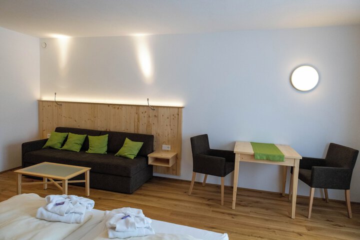 Room 15 of 47