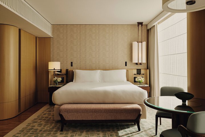 Room 11 of 71
