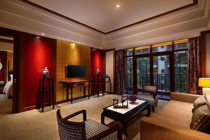 Room 14 of 61
