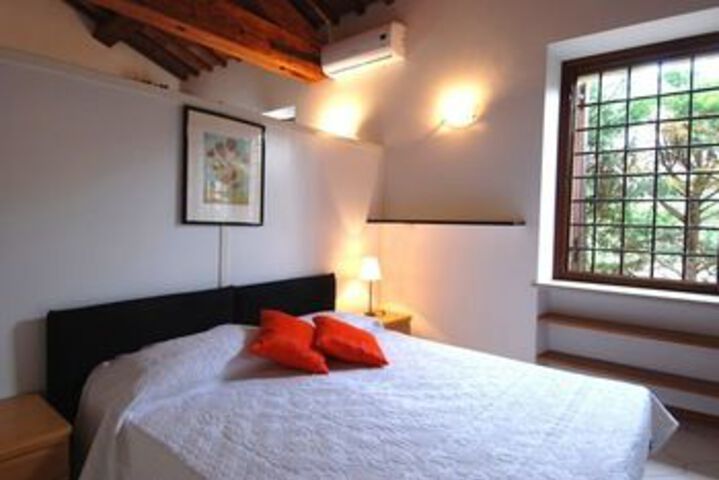 Room 43 of 93
