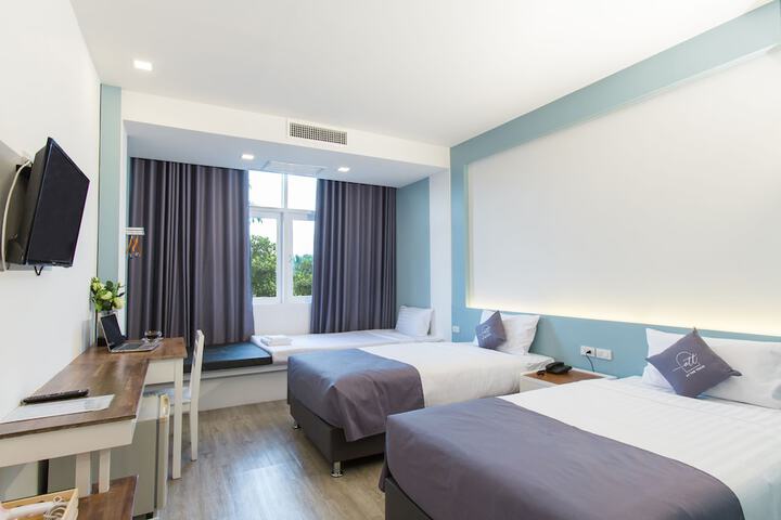 Room 14 of 37
