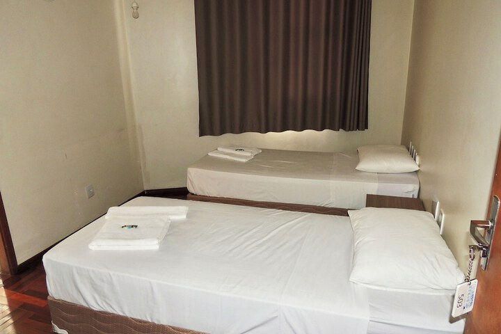 Room 45 of 113