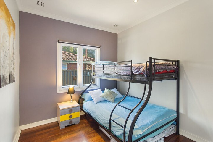 Room 4 of 21