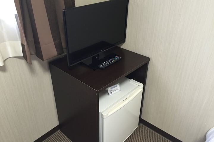 Room 19 of 48