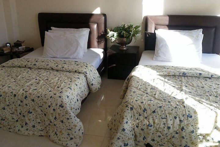 Room 12 of 53