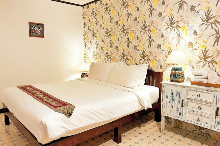 Room 17 of 62