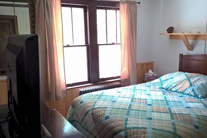 Room 95 of 151