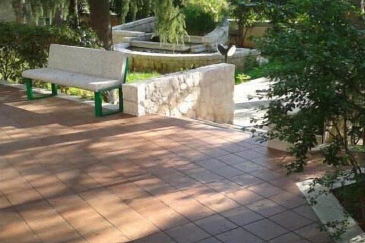 Property Grounds 27 of 29