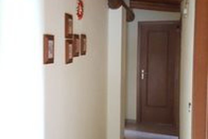 Ballroom/Hall 8 of 16