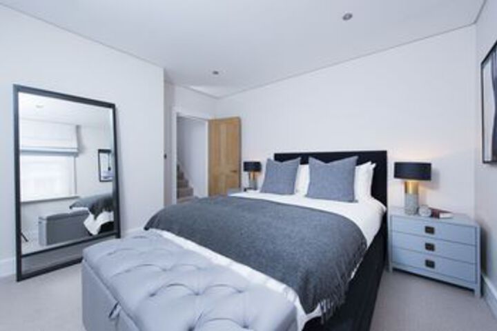 Room 15 of 30