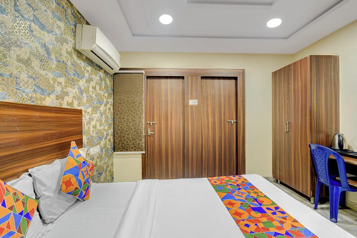 Room 20 of 39