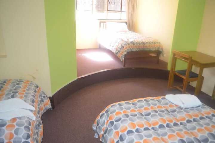 Room 17 of 65