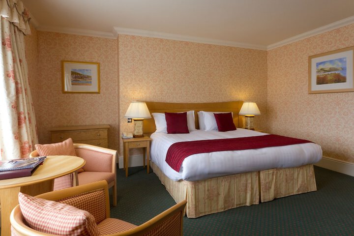 Room 19 of 110