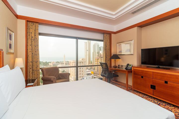Room 11 of 358