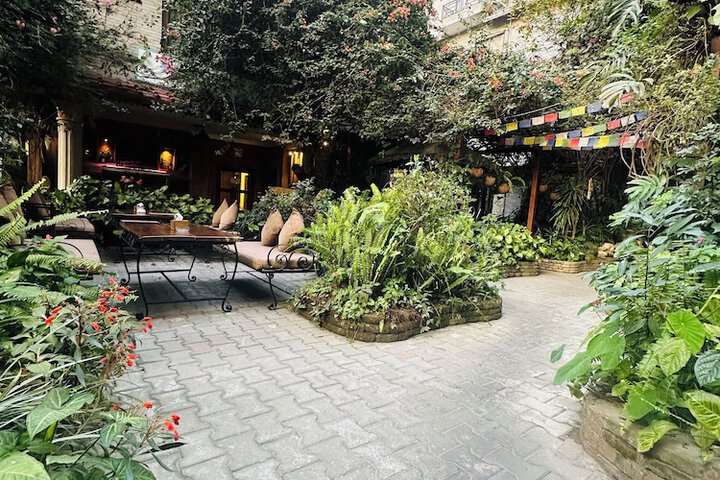 Hotel Exterior 36 of 58