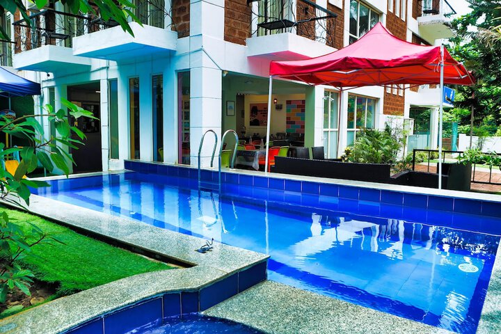 Pool 15 of 29