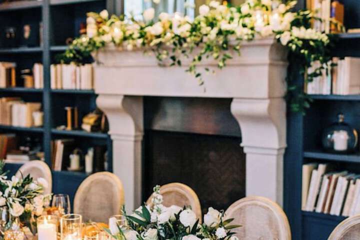 Ballroom/Hall 74 of 98