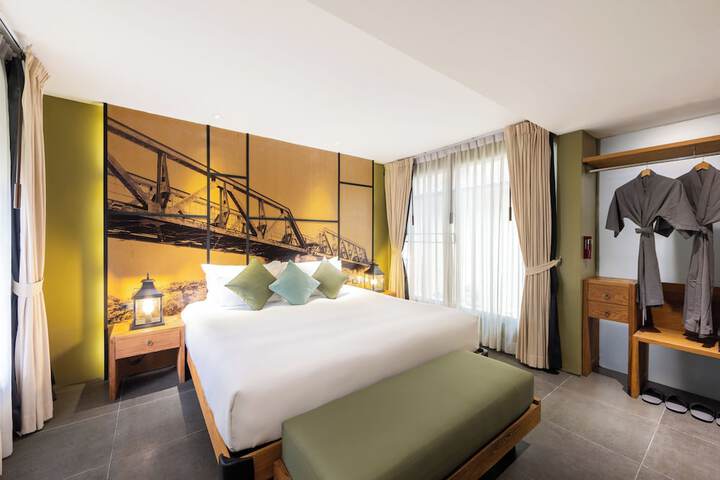 Room 10 of 87
