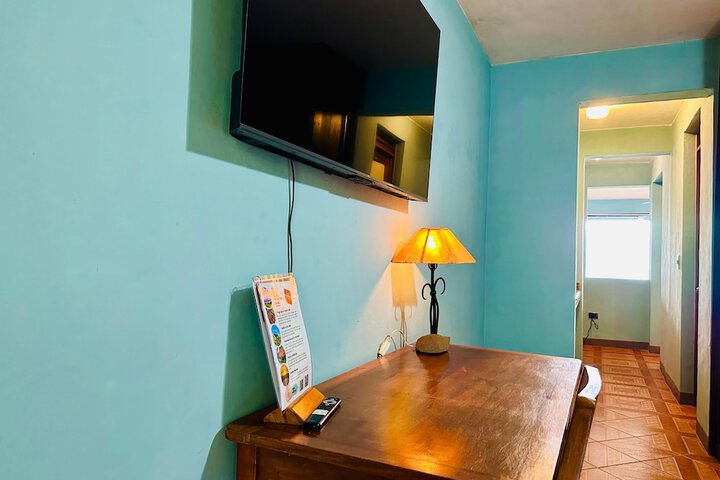 Room 19 of 172