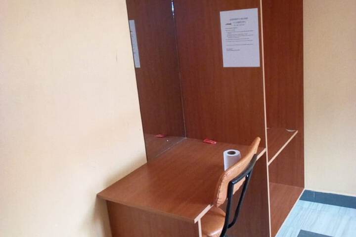 Room 4 of 14