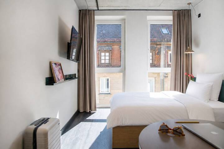 Room 20 of 31