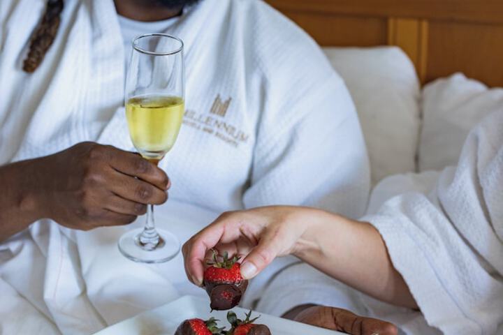 Electric vehicle charging station