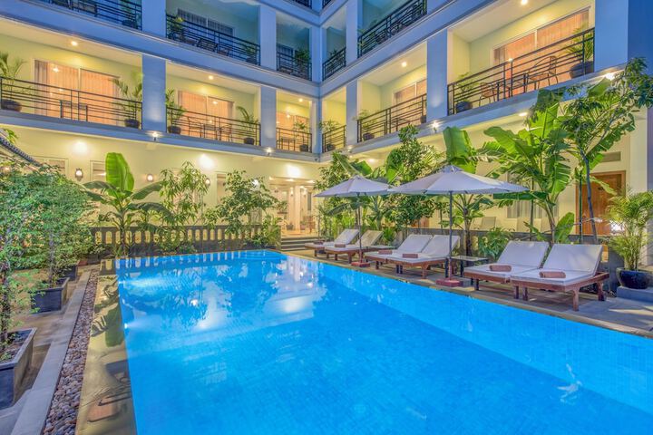 Golden Citadel Hotel