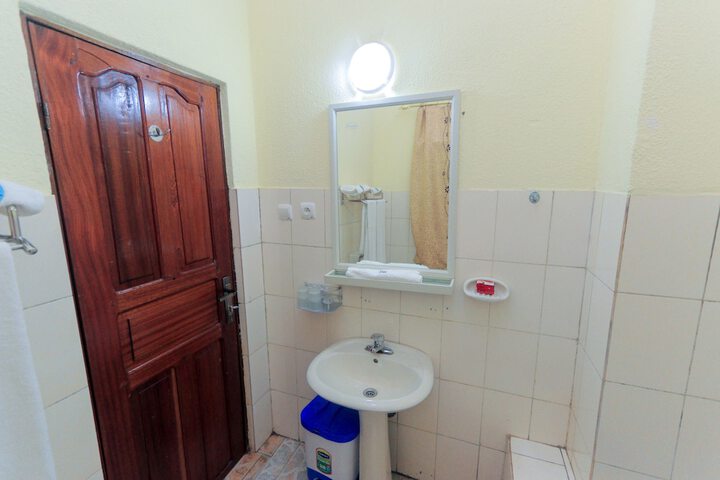 Room 46 of 97