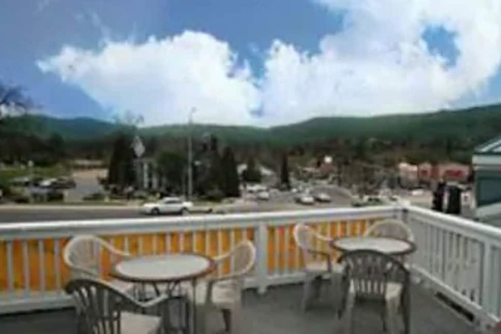 Terrace/Patio 21 of 22