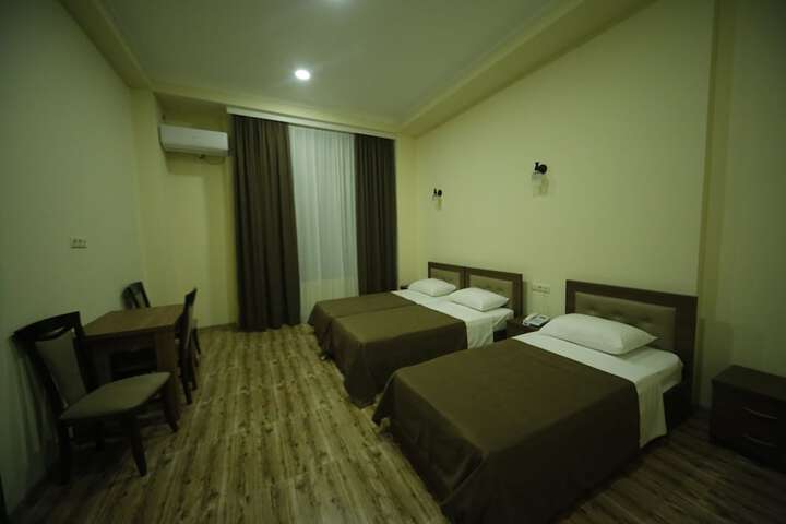 Room 14 of 51