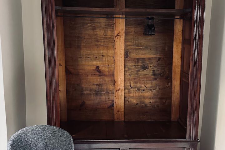 Room 73 of 140