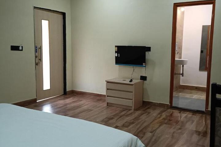 Lanibann Jungle Lodge