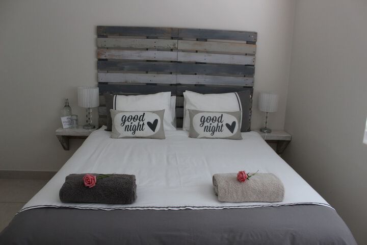 Room 8 of 35