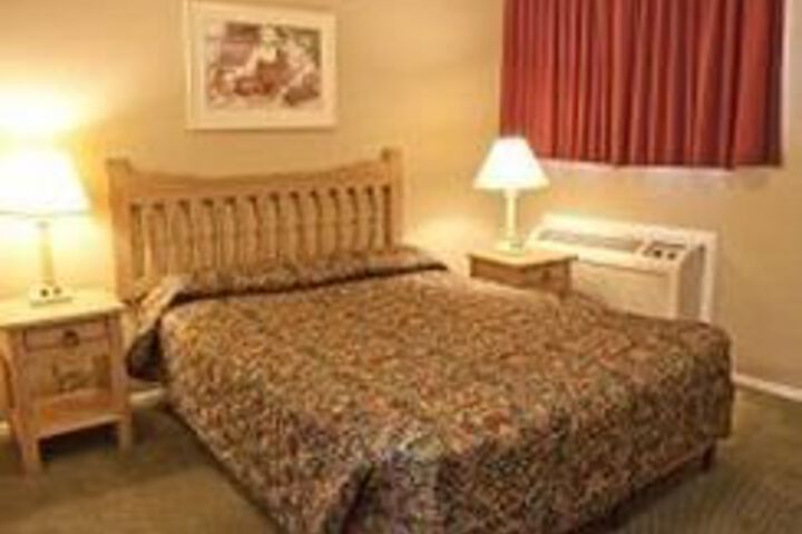 Room 3 of 22