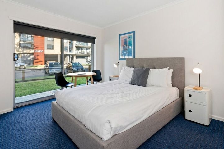 Room 45 of 116