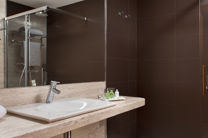 Clean Restrooms
