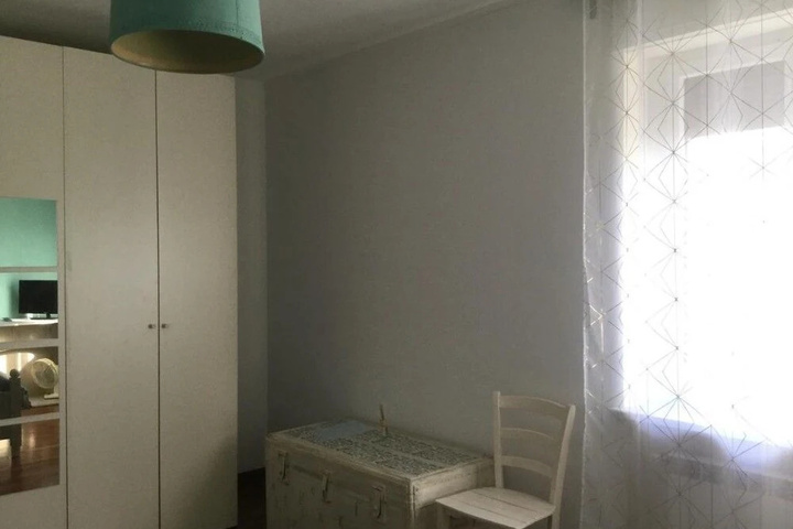 Room 3 of 16