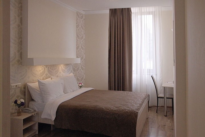 Room 15 of 134