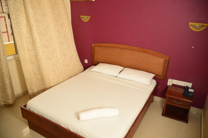 Room 13 of 46